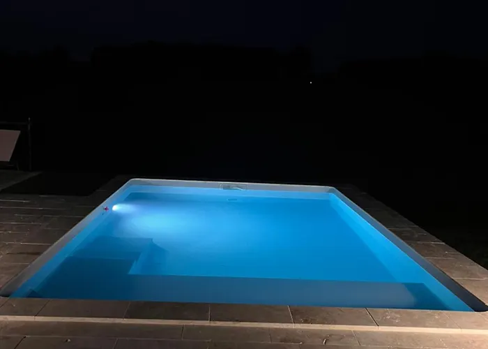 Maison Entierement Renovee Avec Piscine Privative Ferienhaus
