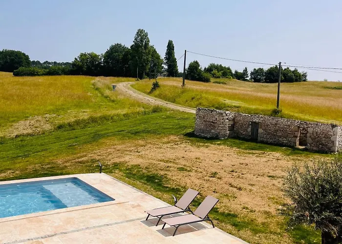 Maison Entierement Renovee Avec Piscine Privative Ferienhaus