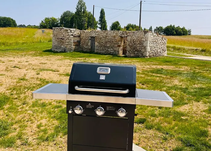 Maison Entierement Renovee Avec Piscine Privative Ferienhaus Esclottes